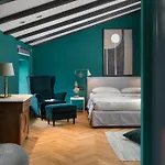 Luxury Covri
